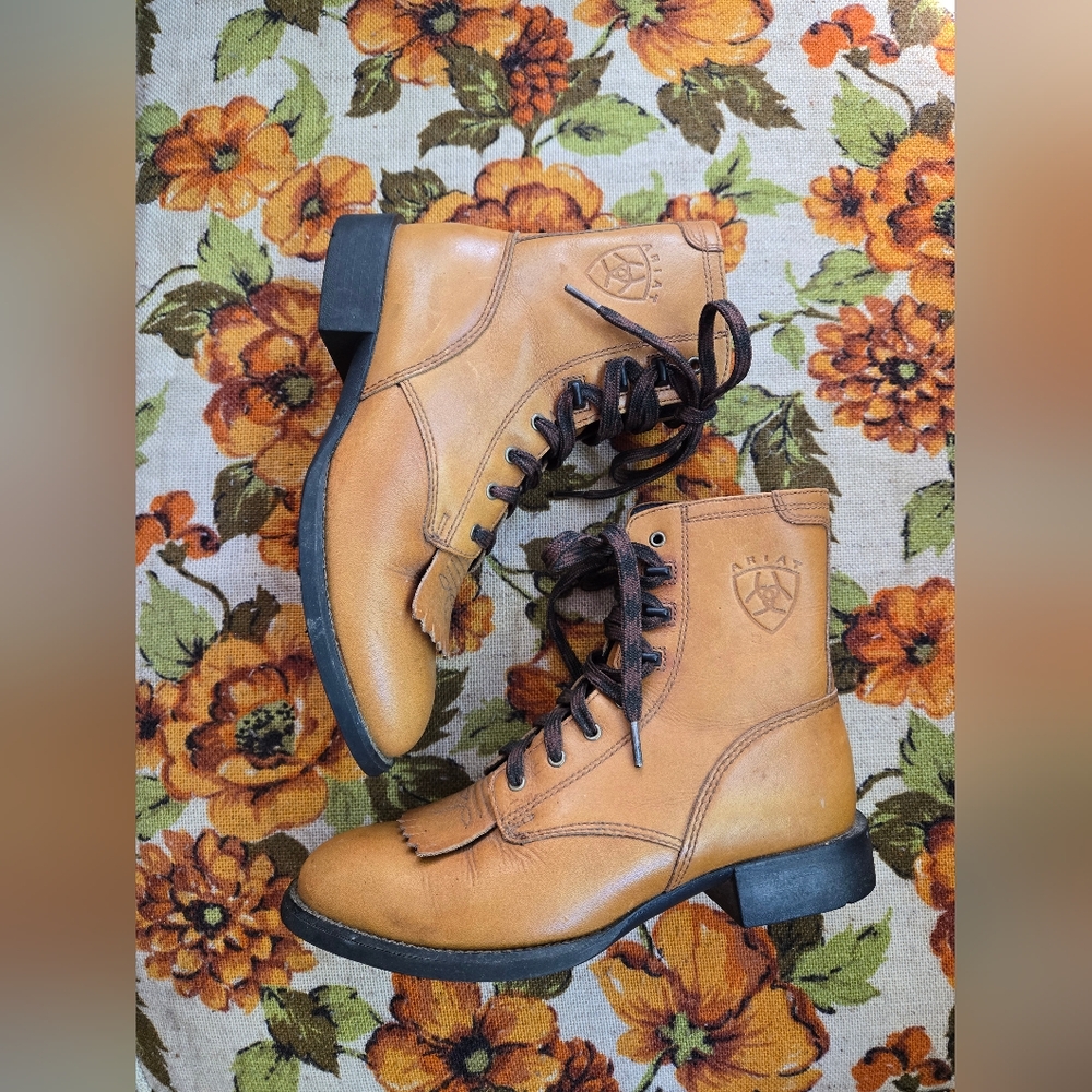 Ariat Tan Leather Lace-Up Boots
